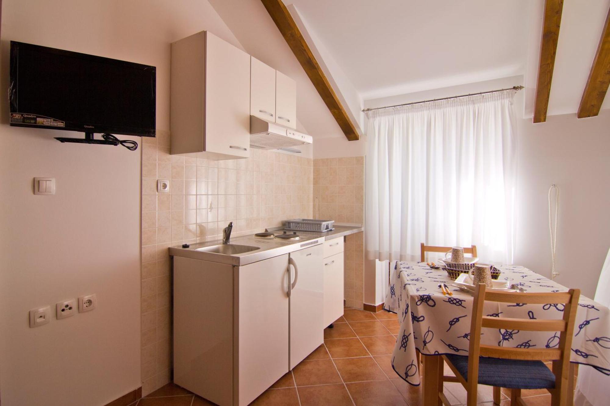 Apartments Donika Komiža Exteriér fotografie