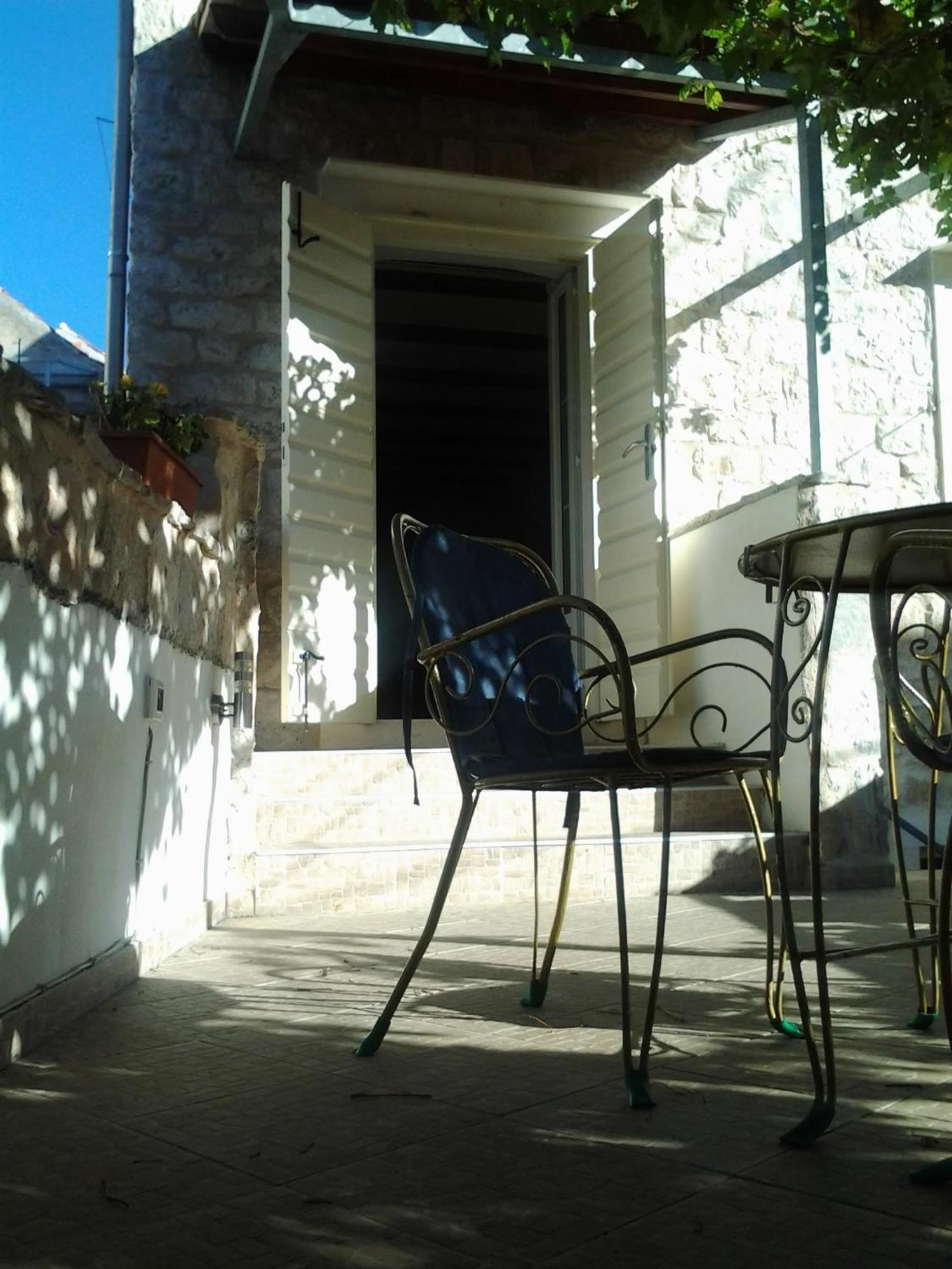 Apartments Donika Komiža Pokoj fotografie